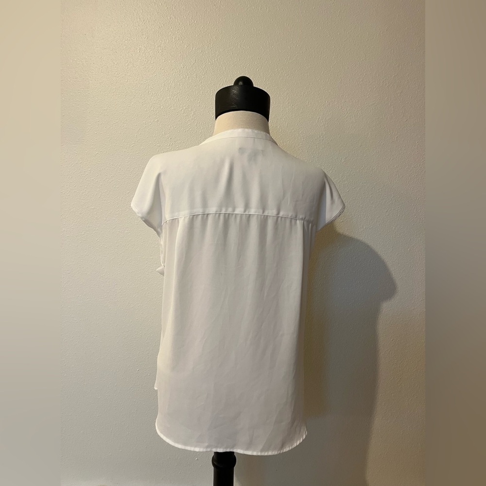 J. Crew White V-Neck Blouse women’s size M - Picture 2 of 4